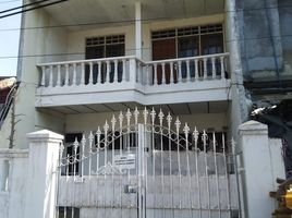 2 Bedroom House for sale in Dukuhpakis, Surabaya, Dukuhpakis