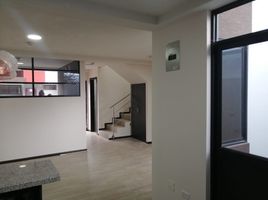 3 Bedroom House for sale in Tungurahua, Santa Rosa, Ambato, Tungurahua