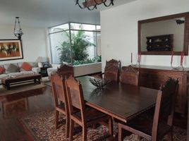 4 Habitación Casa en venta en University of Piura (Lima campus), Miraflores, Santiago de Surco