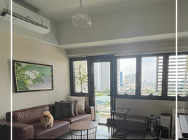 1 Bedroom Condo for sale at Salcedo Skysuites, Makati City