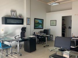 43 SqM Office for sale in Huila, Neiva, Huila