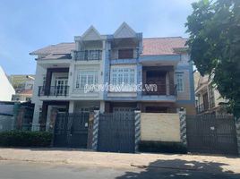 5 Phòng ngủ Biệt thự for rent in An Phú, Quận 2, An Phú