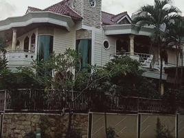 6 Schlafzimmer Villa zu verkaufen in Lakarsantri, East Jawa, Lakarsantri
