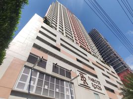 1 Bedroom Condo for sale at Paseo De Roces, Makati City