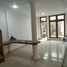 3 Habitación Villa en venta en Cipondoh, Tangerang, Cipondoh