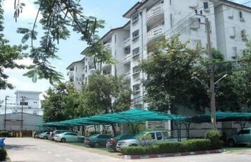 Baan Suanthon Srinakarin in Bang Kaeo, Samut Prakan